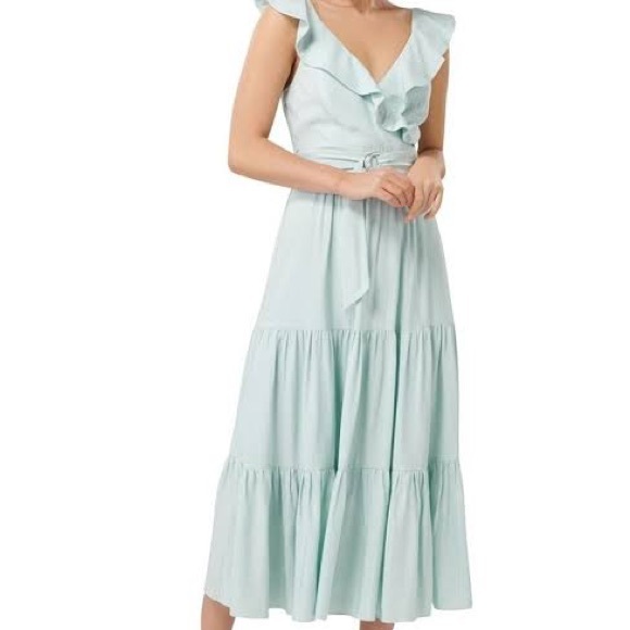 Forever New Dresses & Skirts - BNWT Forever New Alessia Tiered Maxi Dress Size 6